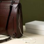 Beau cartable en cuir