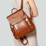 Cuir marron sac à dos