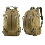 sac à dos style militaire