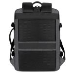 voyage avec sac à dos usb