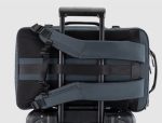organisateur de voyage homme